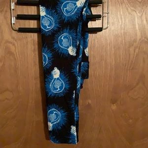 Lularoe OS Light Bulb Leggings